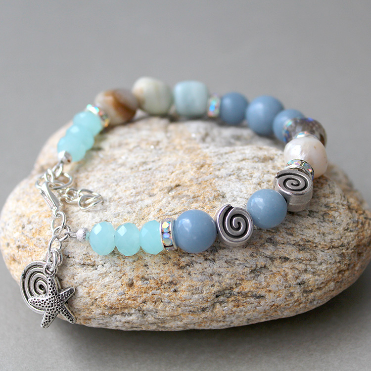 Beach blues bracelet